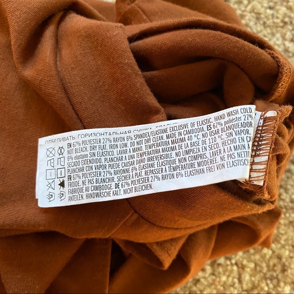 Forever 21 Rust Sleeveless Turtleneck Bodysuit M - Picture 5 of 9